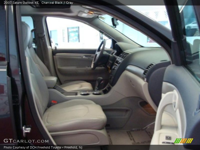 Charcoal Black / Gray 2007 Saturn Outlook XE