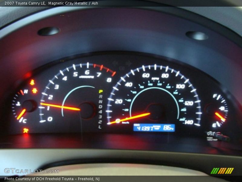 Magnetic Gray Metallic / Ash 2007 Toyota Camry LE