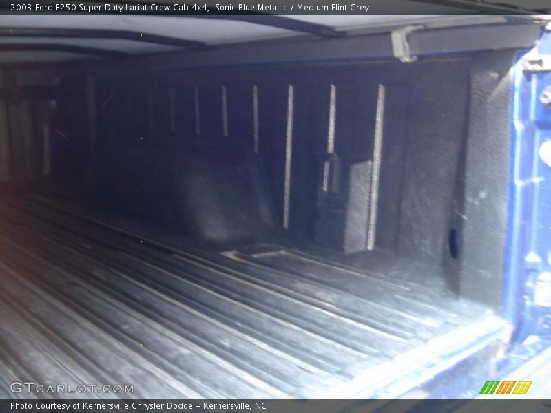 Sonic Blue Metallic / Medium Flint Grey 2003 Ford F250 Super Duty Lariat Crew Cab 4x4