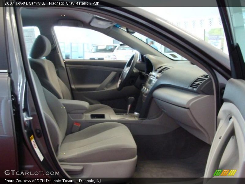 Magnetic Gray Metallic / Ash 2007 Toyota Camry LE
