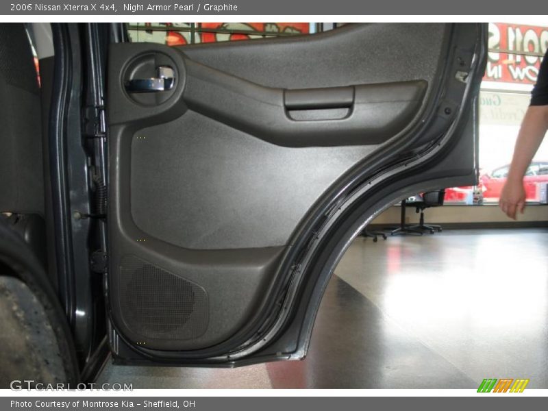 Night Armor Pearl / Graphite 2006 Nissan Xterra X 4x4