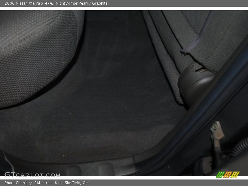 Night Armor Pearl / Graphite 2006 Nissan Xterra X 4x4