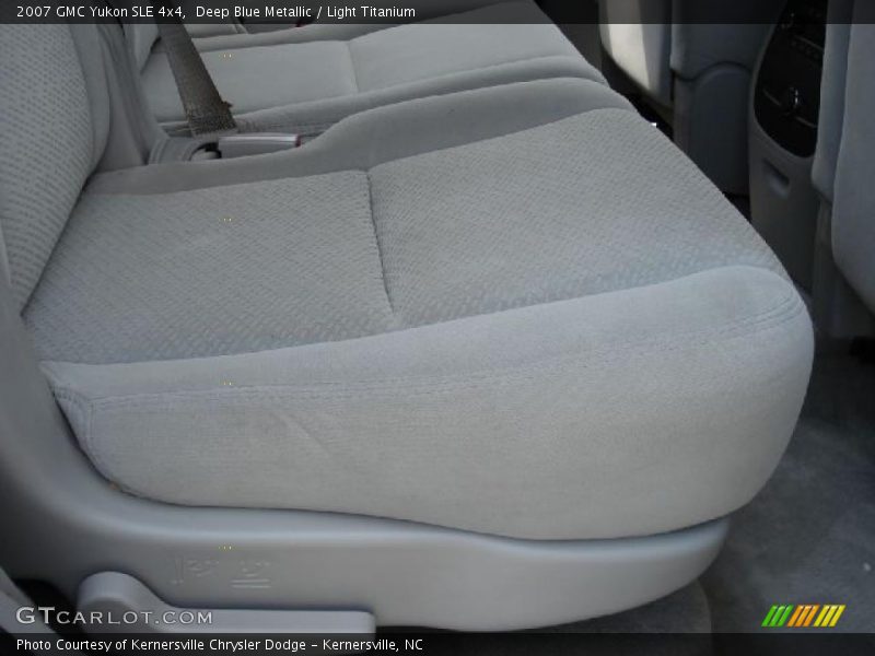 Deep Blue Metallic / Light Titanium 2007 GMC Yukon SLE 4x4