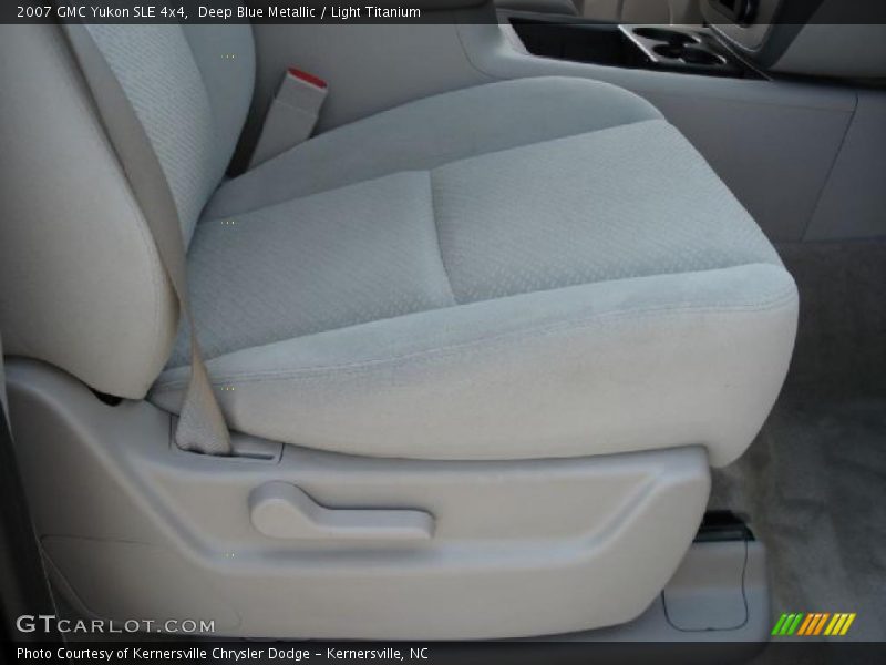 Deep Blue Metallic / Light Titanium 2007 GMC Yukon SLE 4x4