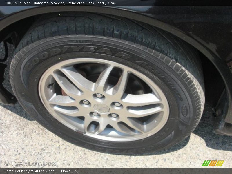 Pendleton Black Pearl / Gray 2003 Mitsubishi Diamante LS Sedan