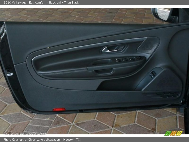 Black Uni / Titan Black 2010 Volkswagen Eos Komfort
