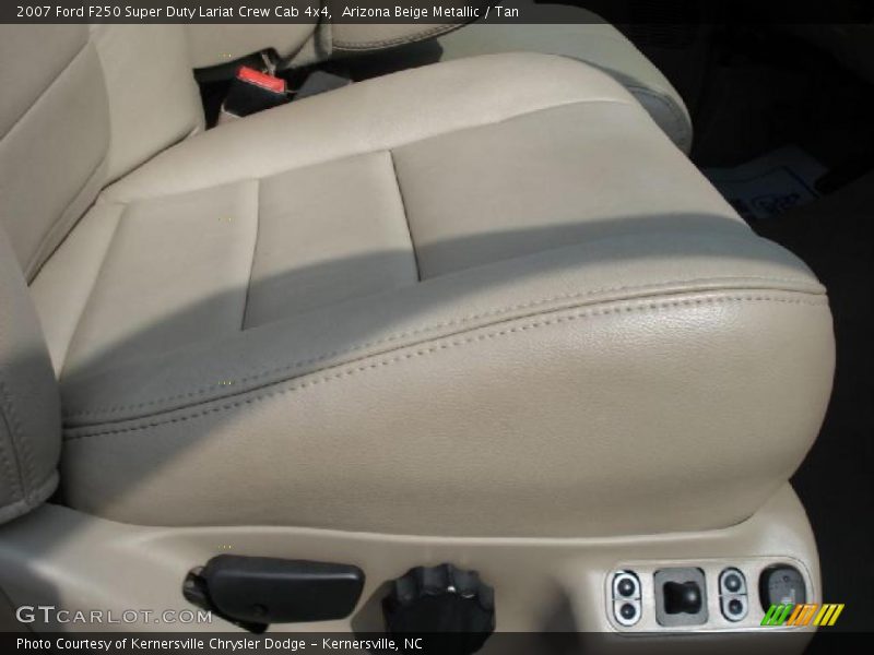 Arizona Beige Metallic / Tan 2007 Ford F250 Super Duty Lariat Crew Cab 4x4