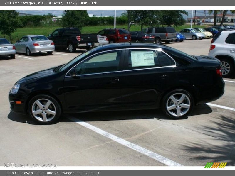 Black / Titan Black 2010 Volkswagen Jetta TDI Sedan