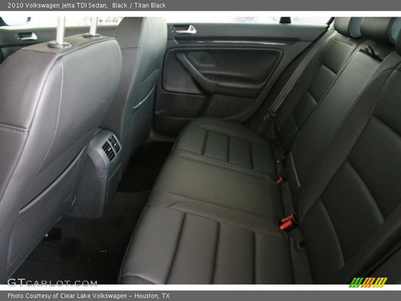 Black / Titan Black 2010 Volkswagen Jetta TDI Sedan