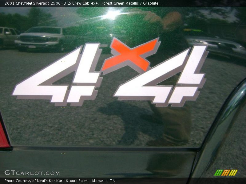 Forest Green Metallic / Graphite 2001 Chevrolet Silverado 2500HD LS Crew Cab 4x4