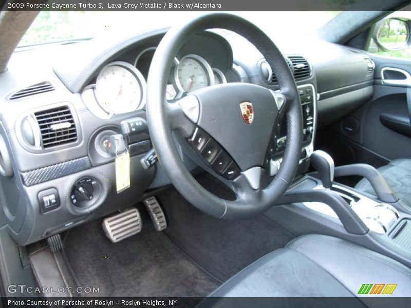 Lava Grey Metallic / Black w/Alcantara 2009 Porsche Cayenne Turbo S