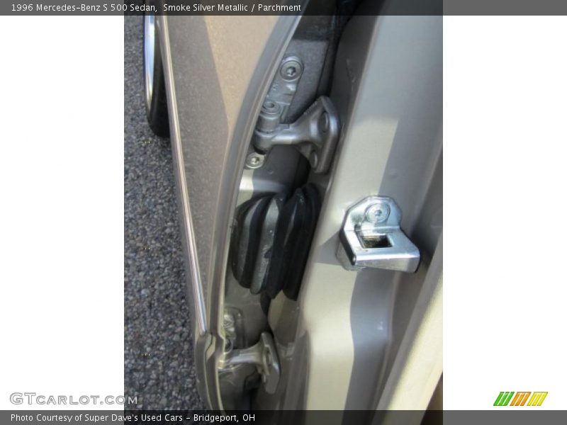 Smoke Silver Metallic / Parchment 1996 Mercedes-Benz S 500 Sedan