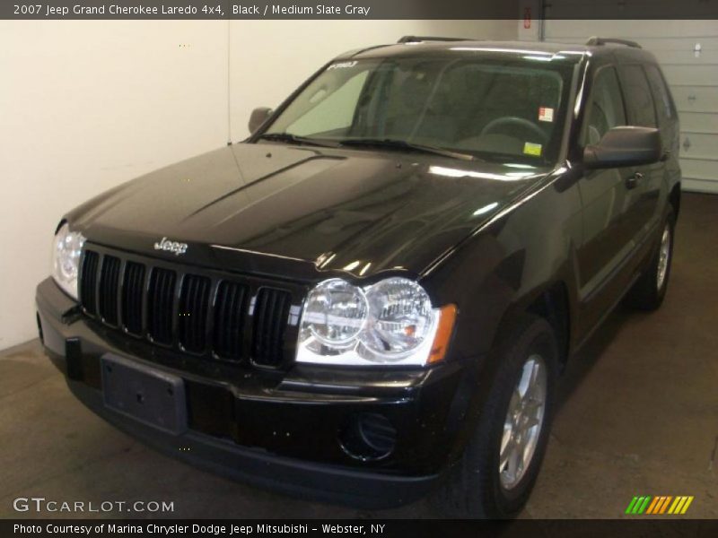 Black / Medium Slate Gray 2007 Jeep Grand Cherokee Laredo 4x4