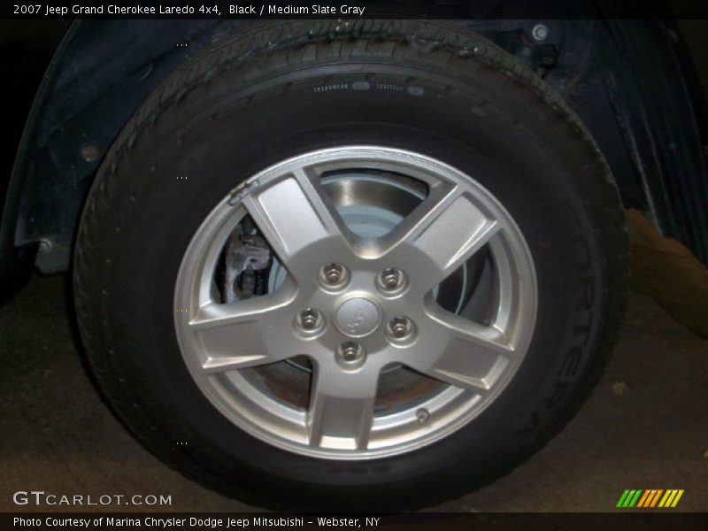 Black / Medium Slate Gray 2007 Jeep Grand Cherokee Laredo 4x4