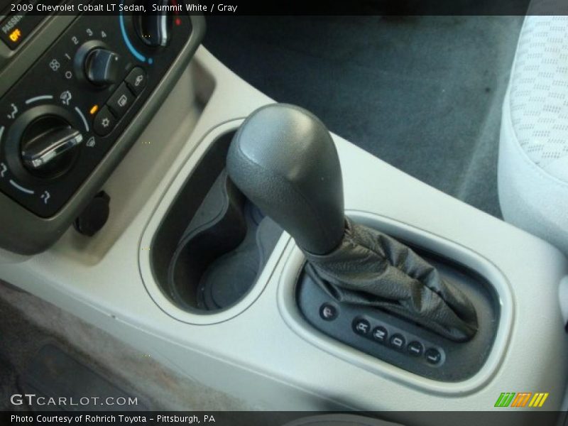 Summit White / Gray 2009 Chevrolet Cobalt LT Sedan