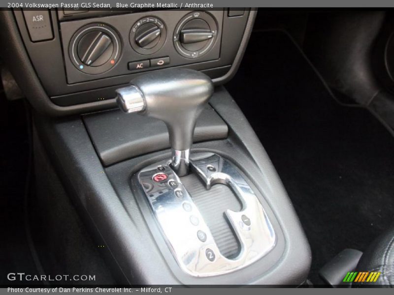 Blue Graphite Metallic / Anthracite 2004 Volkswagen Passat GLS Sedan