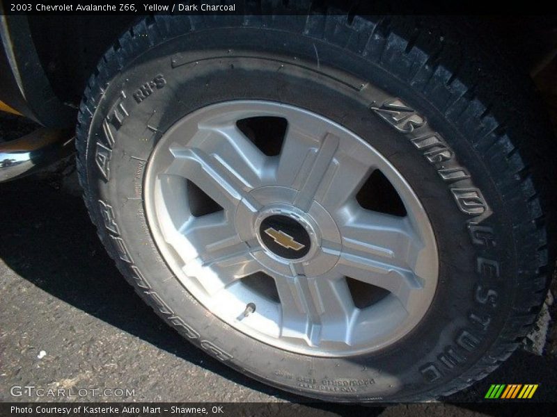 Yellow / Dark Charcoal 2003 Chevrolet Avalanche Z66
