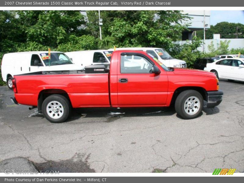 Victory Red / Dark Charcoal 2007 Chevrolet Silverado 1500 Classic Work Truck Regular Cab