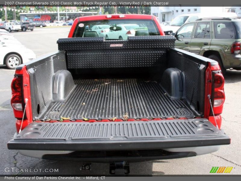 Victory Red / Dark Charcoal 2007 Chevrolet Silverado 1500 Classic Work Truck Regular Cab