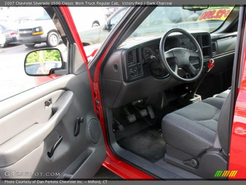 Victory Red / Dark Charcoal 2007 Chevrolet Silverado 1500 Classic Work Truck Regular Cab