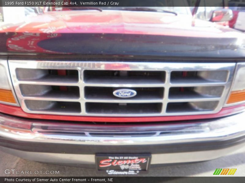Vermillion Red / Gray 1995 Ford F150 XLT Extended Cab 4x4