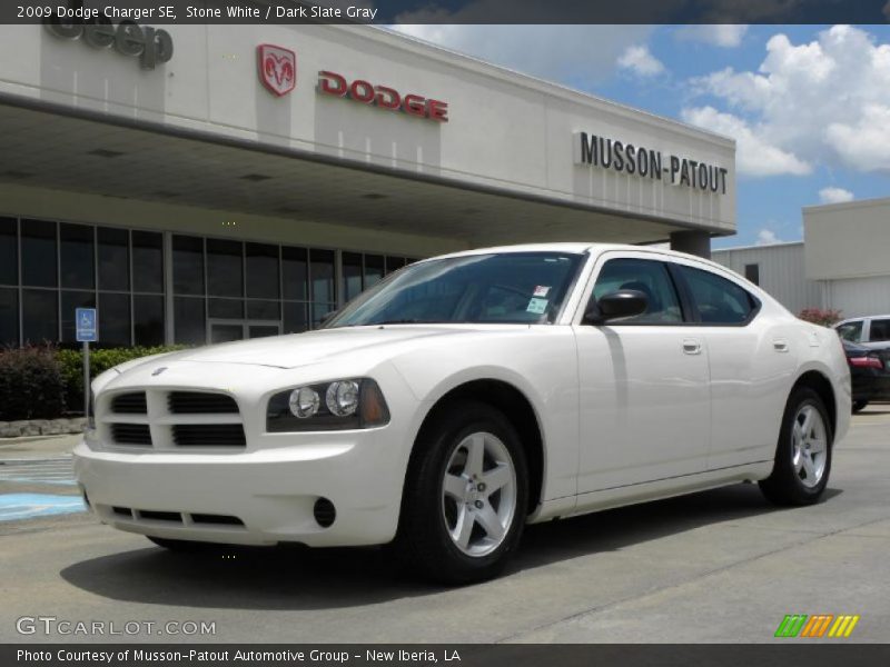 Stone White / Dark Slate Gray 2009 Dodge Charger SE