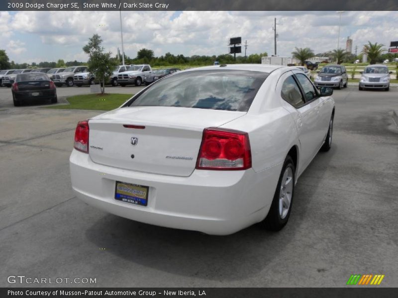 Stone White / Dark Slate Gray 2009 Dodge Charger SE
