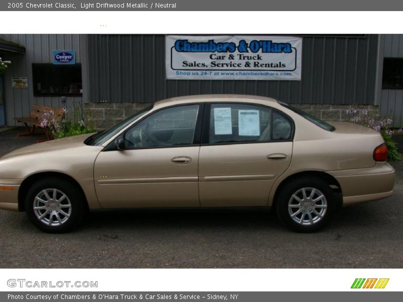 Light Driftwood Metallic / Neutral 2005 Chevrolet Classic