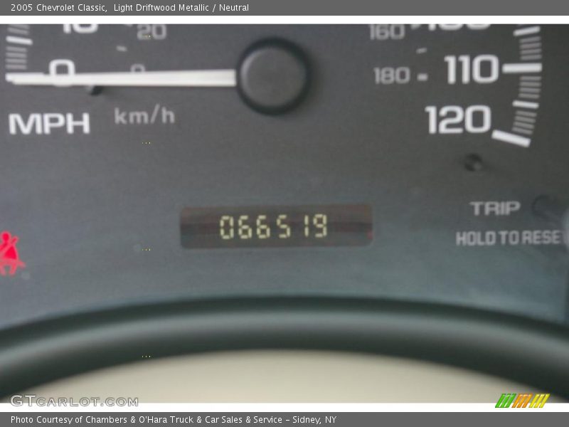 Light Driftwood Metallic / Neutral 2005 Chevrolet Classic