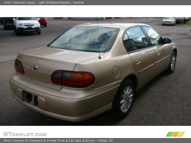 Light Driftwood Metallic / Neutral 2005 Chevrolet Classic