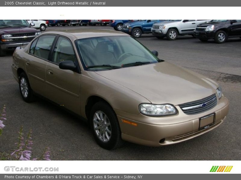 Light Driftwood Metallic / Neutral 2005 Chevrolet Classic