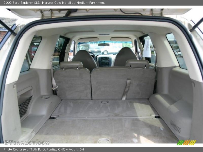 Harvest Gold Metallic / Medium Parchment 2002 Ford Explorer XLS