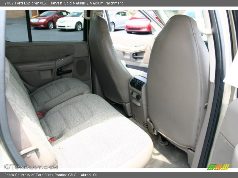 Harvest Gold Metallic / Medium Parchment 2002 Ford Explorer XLS