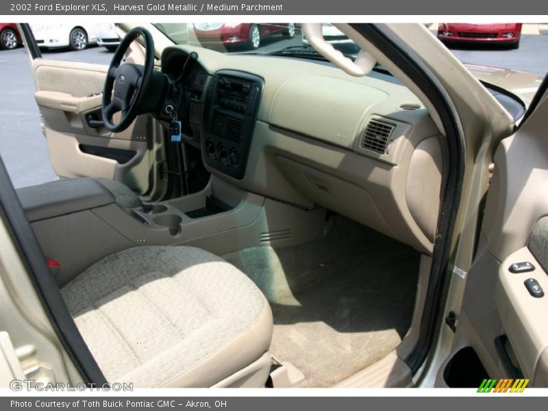 Harvest Gold Metallic / Medium Parchment 2002 Ford Explorer XLS