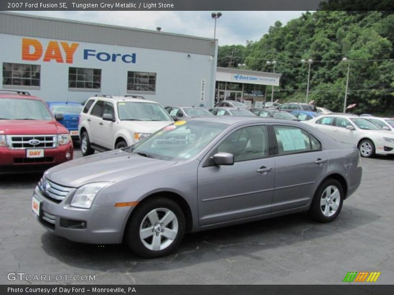 Tungsten Grey Metallic / Light Stone 2007 Ford Fusion SE