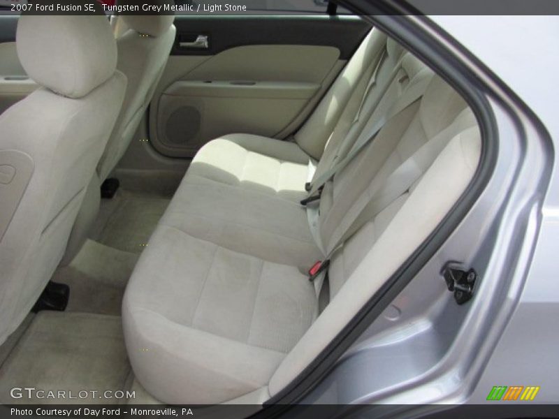 Tungsten Grey Metallic / Light Stone 2007 Ford Fusion SE
