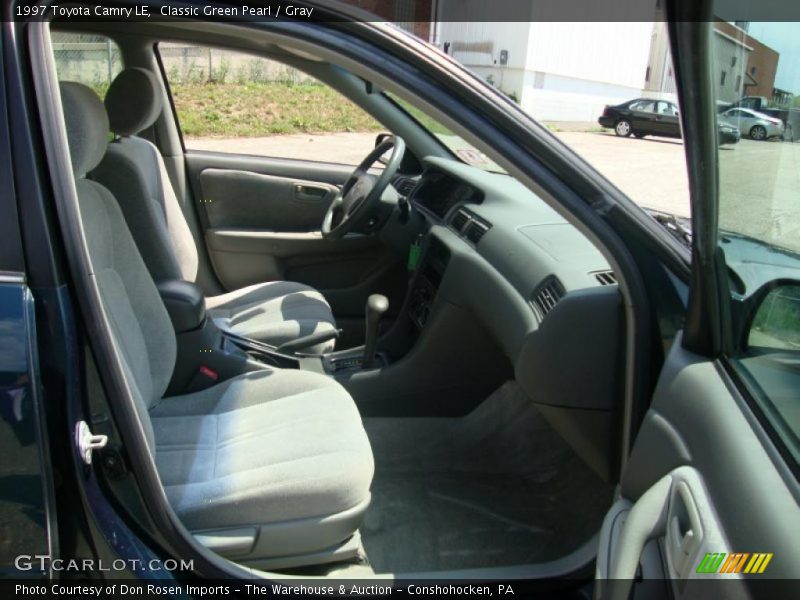 Classic Green Pearl / Gray 1997 Toyota Camry LE