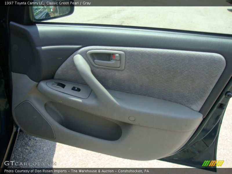 Classic Green Pearl / Gray 1997 Toyota Camry LE