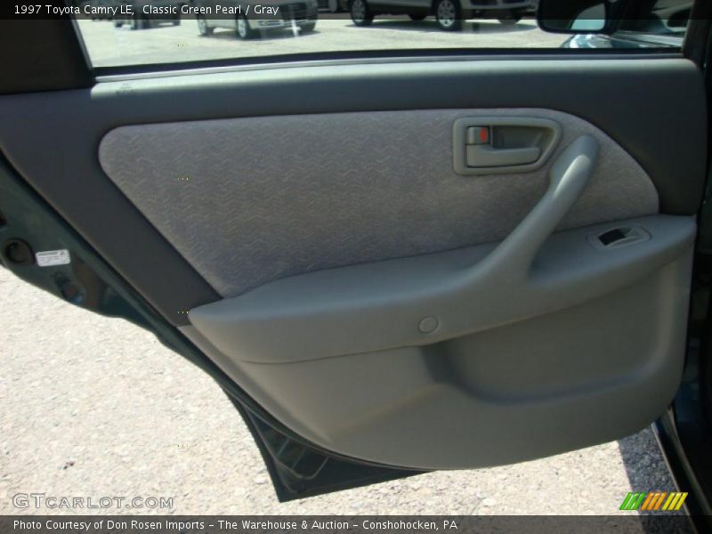 Classic Green Pearl / Gray 1997 Toyota Camry LE