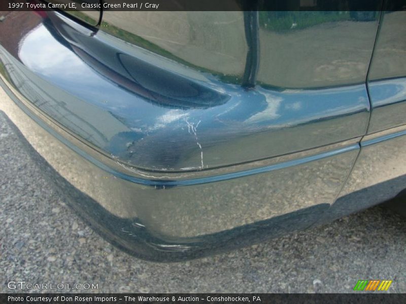 Classic Green Pearl / Gray 1997 Toyota Camry LE