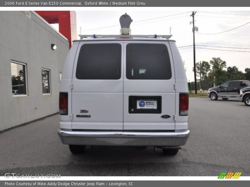 Oxford White / Medium Flint Grey 2006 Ford E Series Van E150 Commercial