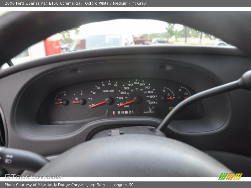 Oxford White / Medium Flint Grey 2006 Ford E Series Van E150 Commercial