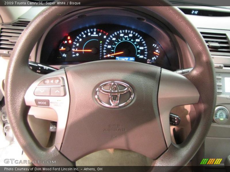Super White / Bisque 2009 Toyota Camry SE