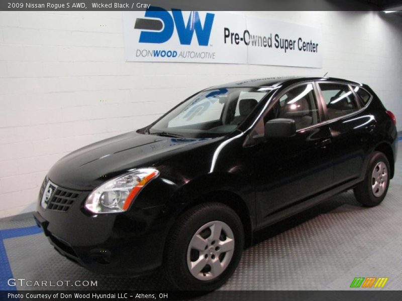Wicked Black / Gray 2009 Nissan Rogue S AWD