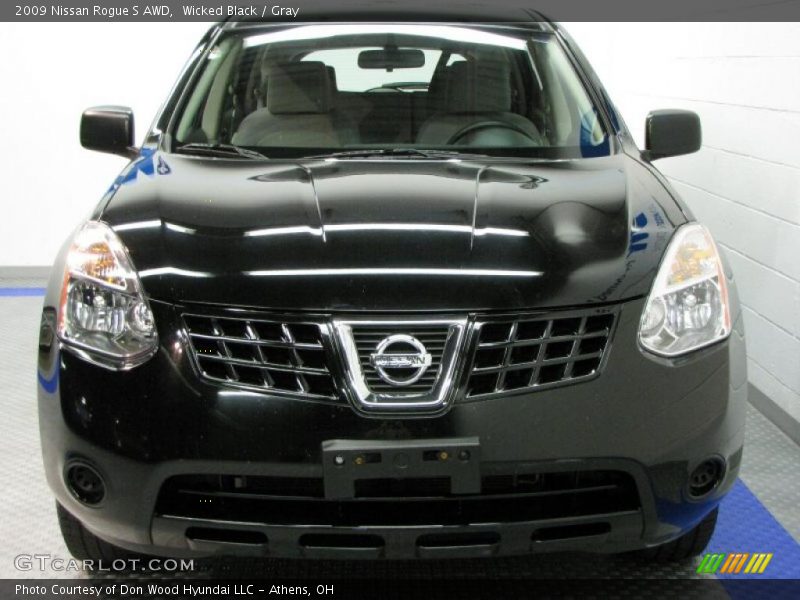 Wicked Black / Gray 2009 Nissan Rogue S AWD