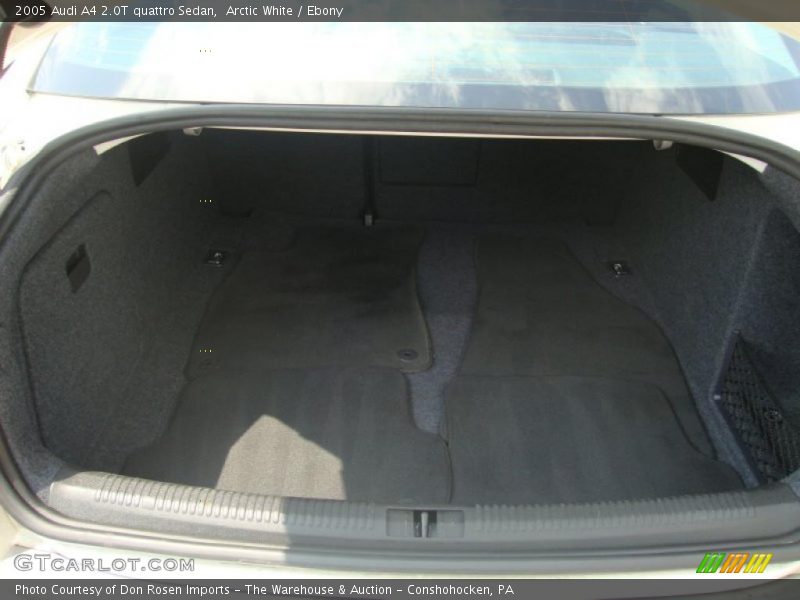 Arctic White / Ebony 2005 Audi A4 2.0T quattro Sedan