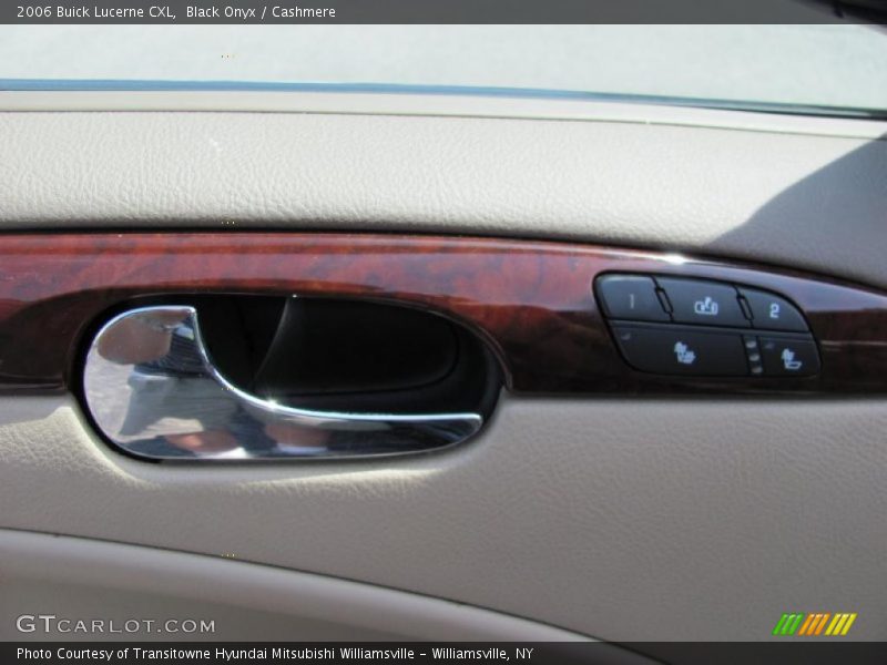 Black Onyx / Cashmere 2006 Buick Lucerne CXL