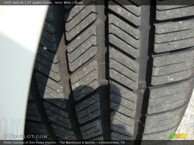 Arctic White / Ebony 2005 Audi A4 2.0T quattro Sedan