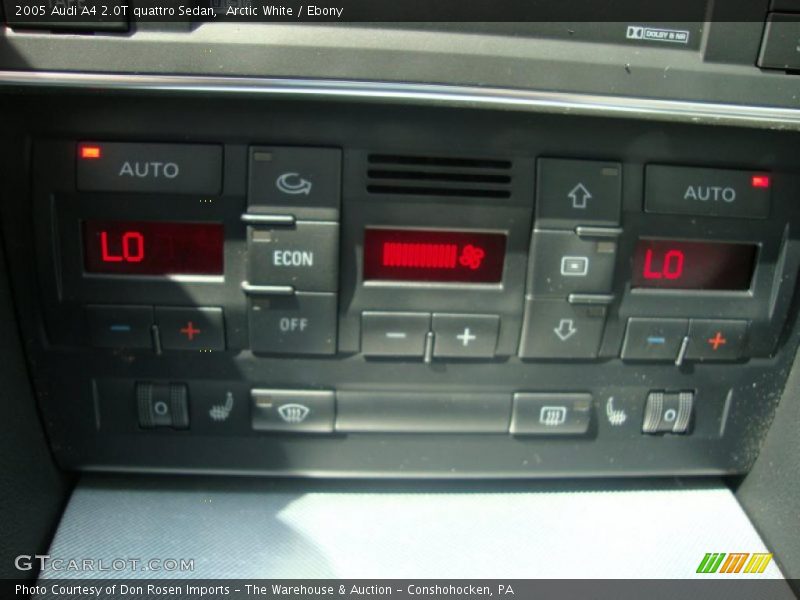 Arctic White / Ebony 2005 Audi A4 2.0T quattro Sedan