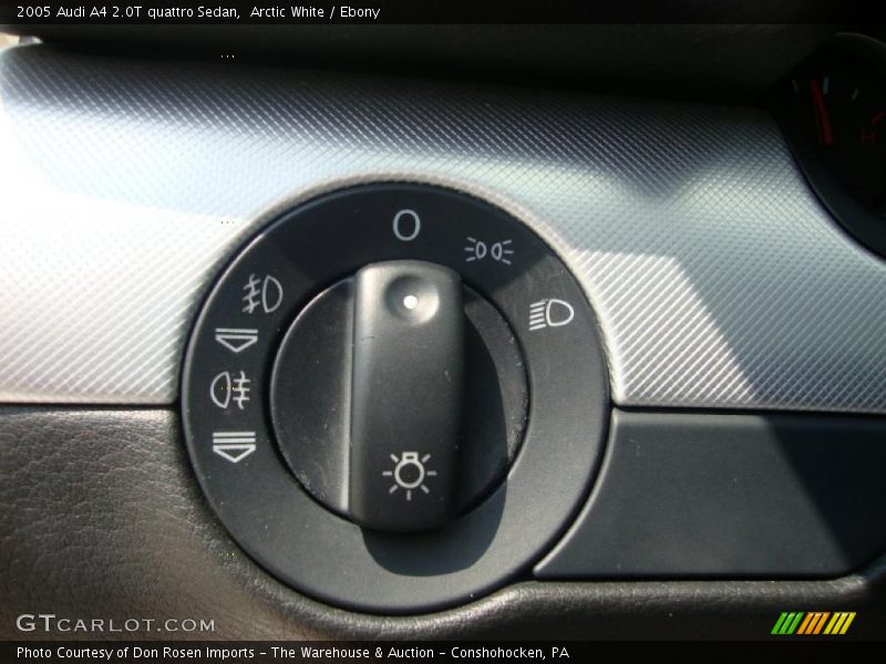 Arctic White / Ebony 2005 Audi A4 2.0T quattro Sedan